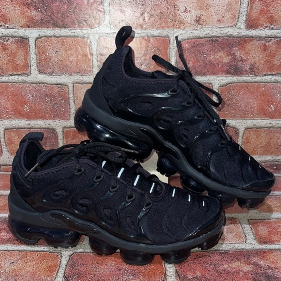 Pre-Owned Nike Air Max Vapormax Triple Black Sneaker Shoes Size 7 924453-004 - Picture 4 of 8